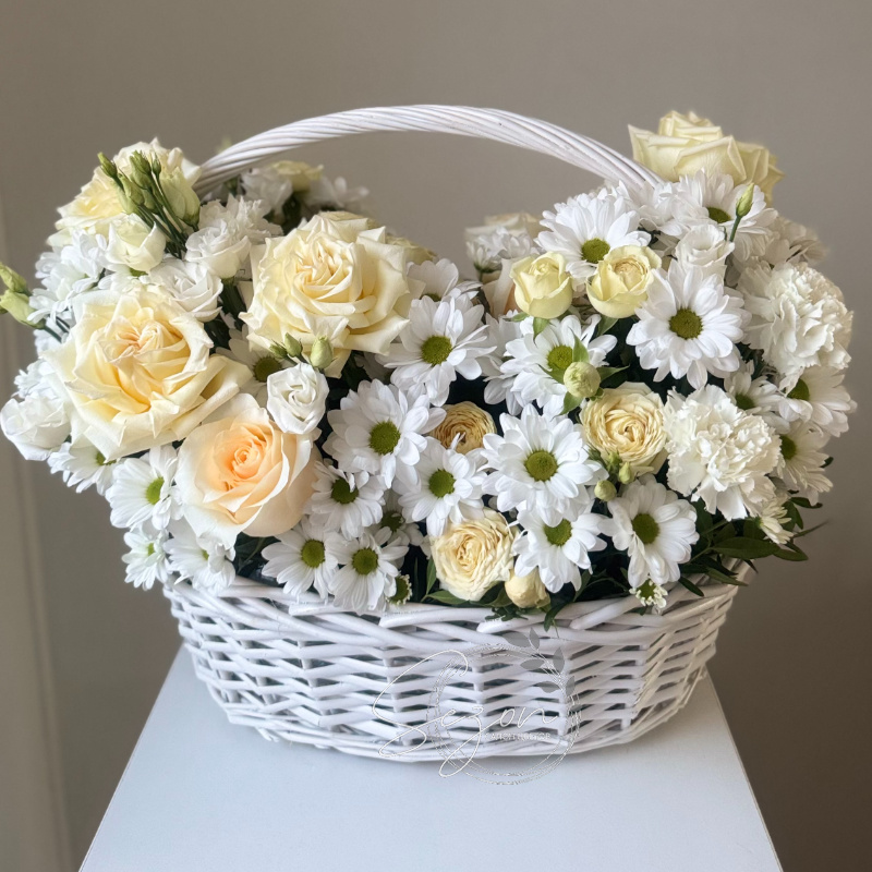 Композиция в корзине «Желание»