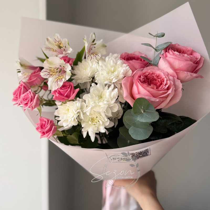 Сборный букет «Комплимент»