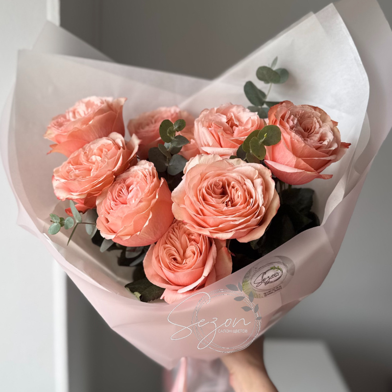 Монобукет из пионовидных роз «Персиковое настороение»