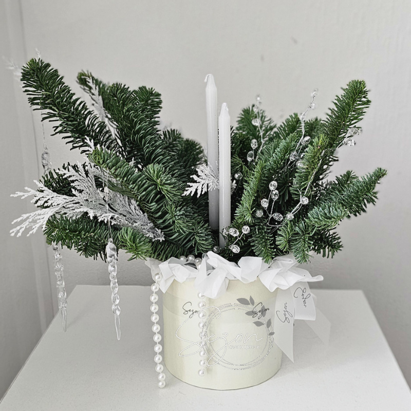 Новогодняя композиция &laquo;Пламя свечи&raquo; (по предварительному заказу)