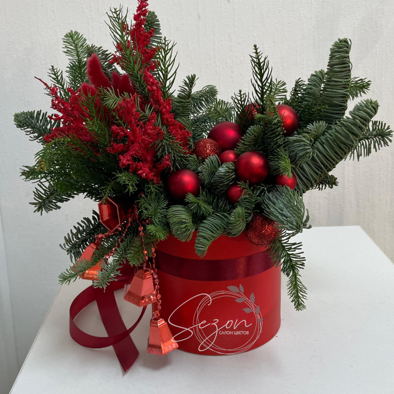 Композиция из нобелиса &laquo;Зимняя страсть&raquo; (по предварительному заказу)