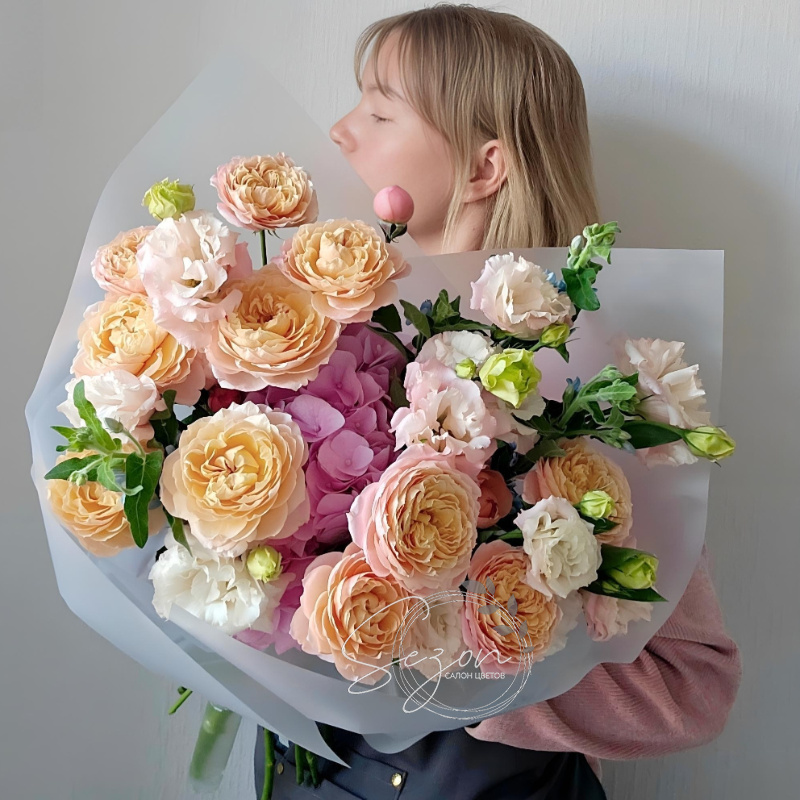 Сборный букет &laquo;Мое кредо&raquo;